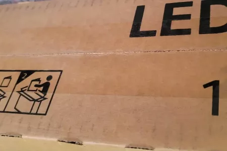 새제품 LG 49인치 4K UHD TV